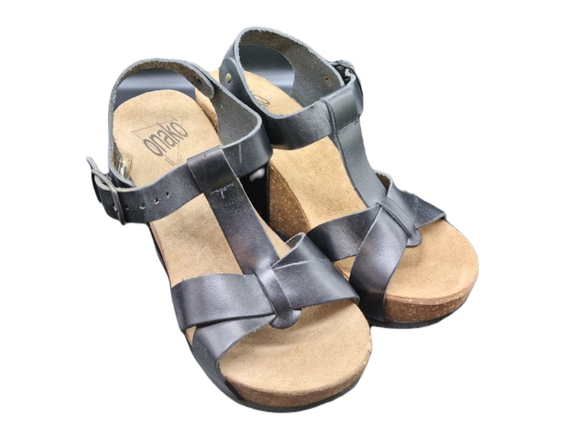 BT-ON-Iole95-41.jpg BT-ON-Iole95-41.jpg