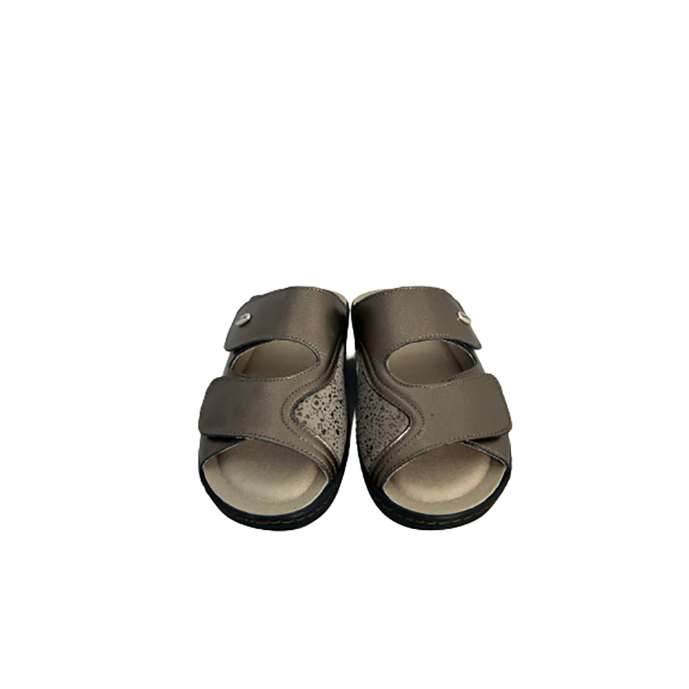 NAN-L-0833.jpg NAN-L-0833.jpg